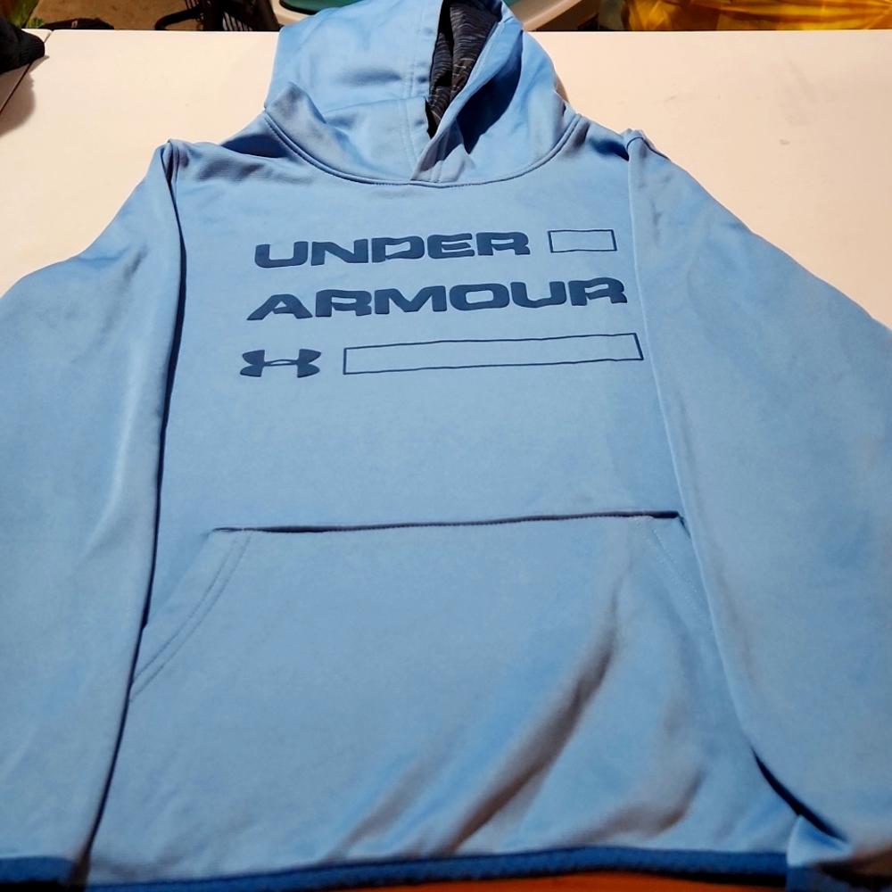 Under Armour youth medium light blue sweatshirt
